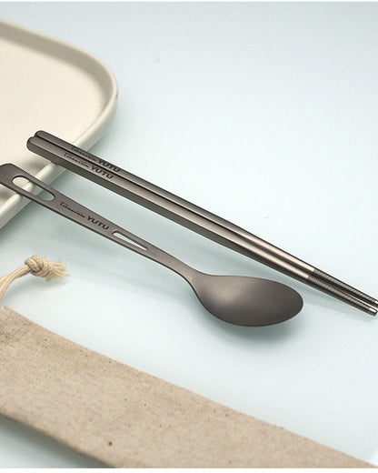 Set de Cubiertos de Titanio para Exterior