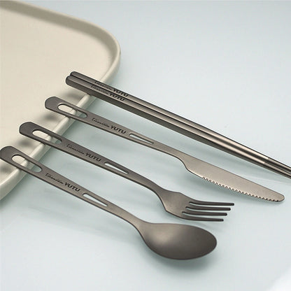 Set de Cubiertos de Titanio para Exterior